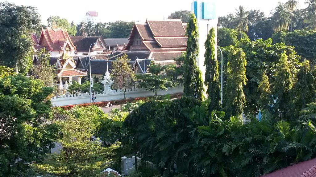 Av Hotel เวียงจันทน์ ภายนอก รูปภาพ