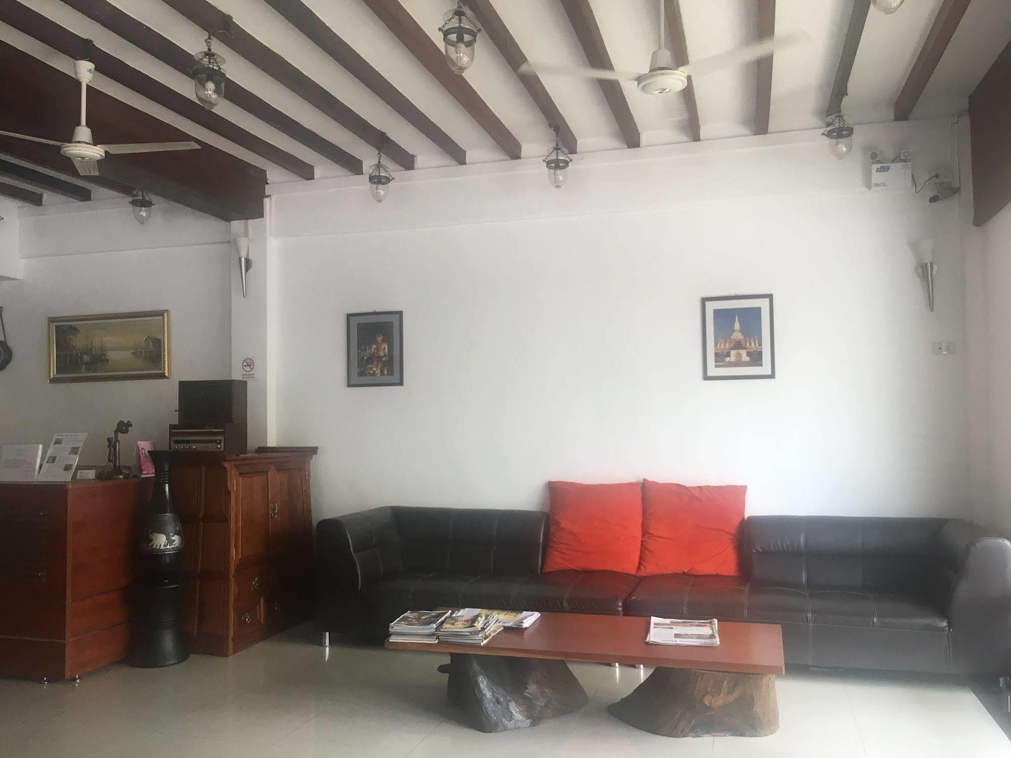 Av Hotel เวียงจันทน์ ภายนอก รูปภาพ